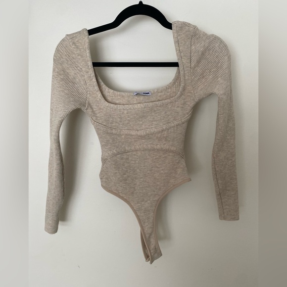 NWT Fashion Nova Knit Bodysuit - Picture 3 of 8